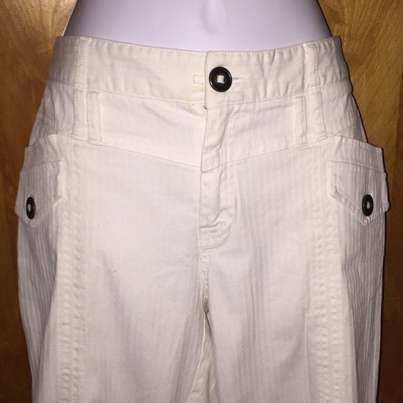 White San Francisco Capri Pants Size 9 - Picture 2 of 7